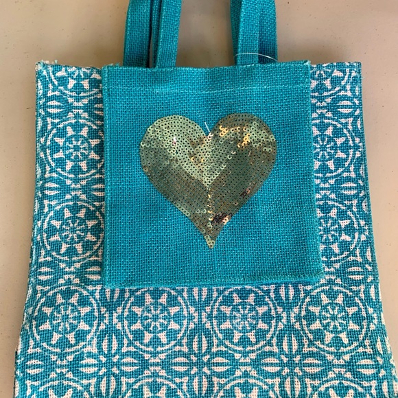 Valentine’s Day Gift Set Reusable Tote Bags 💟Flamingo & Hibiscus Variations - Picture 3 of 10